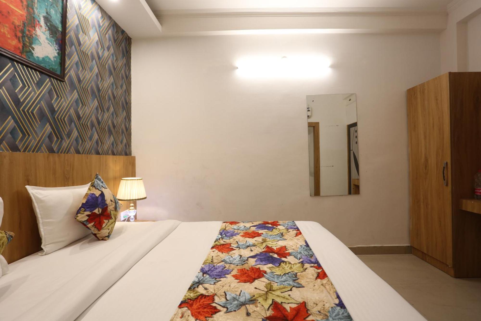 Backpackers - Ink Hotels Delhi Airport By Ss Group Új-Delhi Kültér fotó