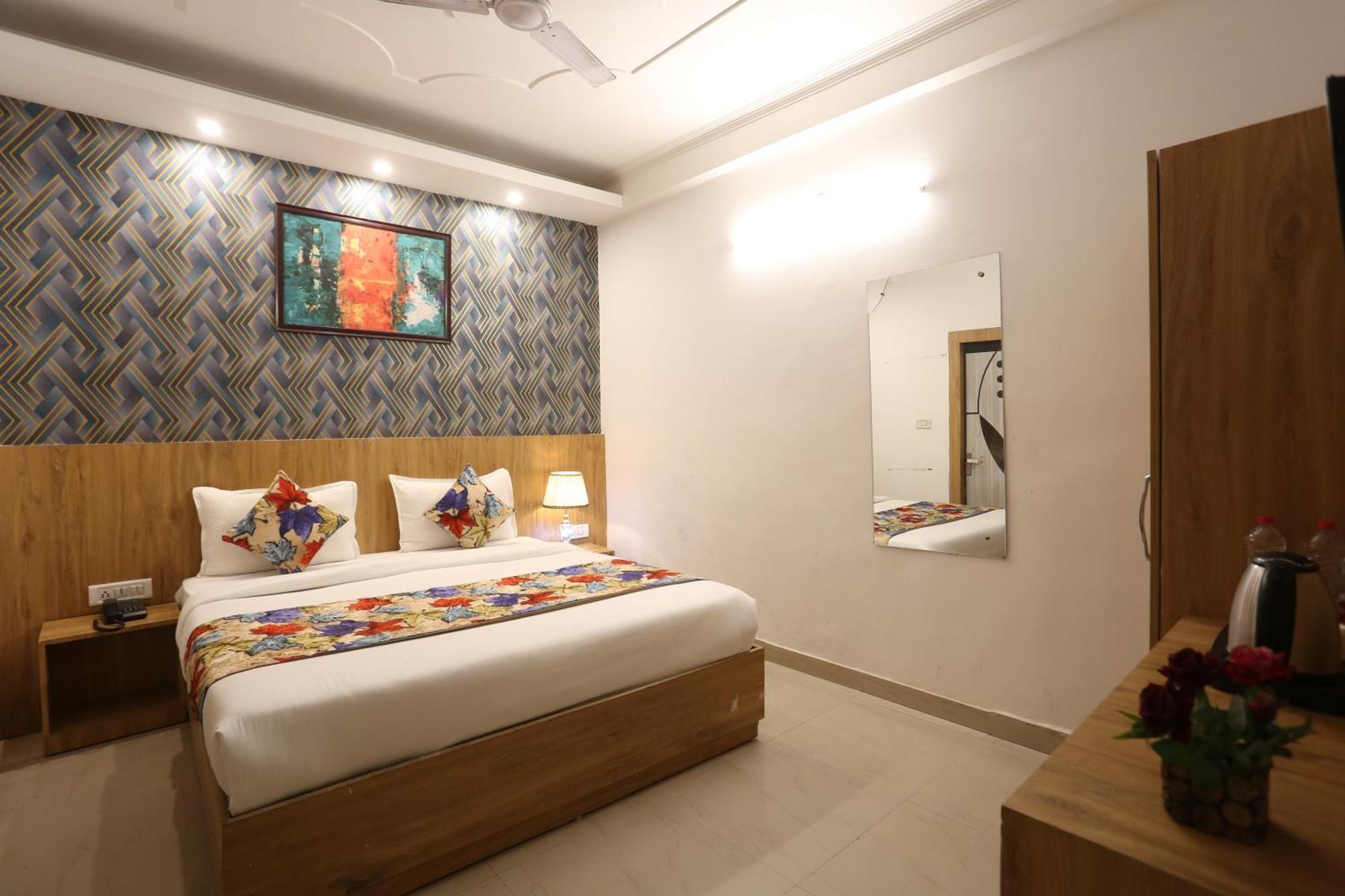 Backpackers - Ink Hotels Delhi Airport By Ss Group Új-Delhi Kültér fotó