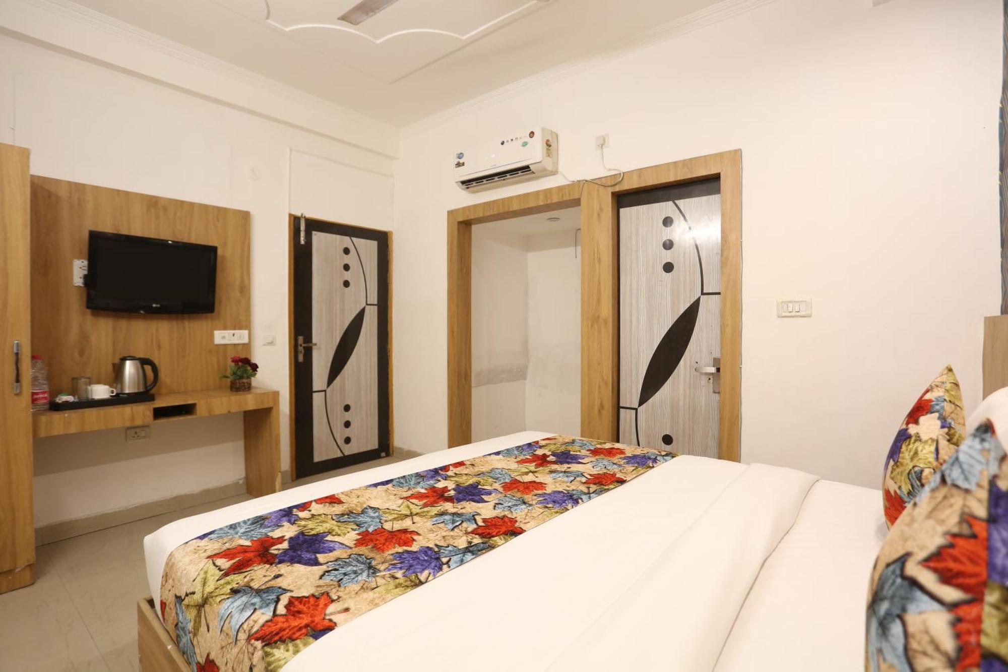 Backpackers - Ink Hotels Delhi Airport By Ss Group Új-Delhi Kültér fotó