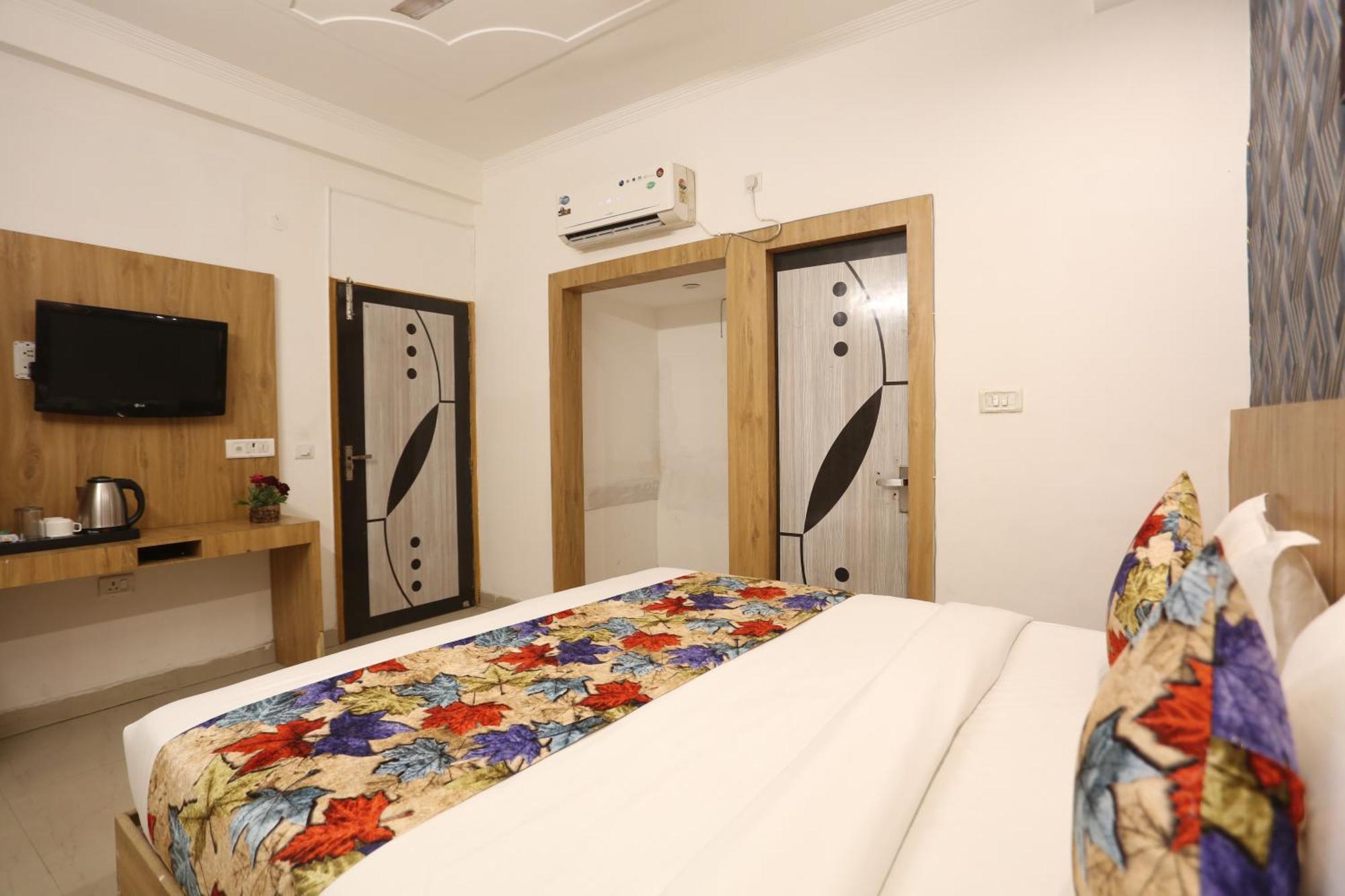 Backpackers - Ink Hotels Delhi Airport By Ss Group Új-Delhi Kültér fotó