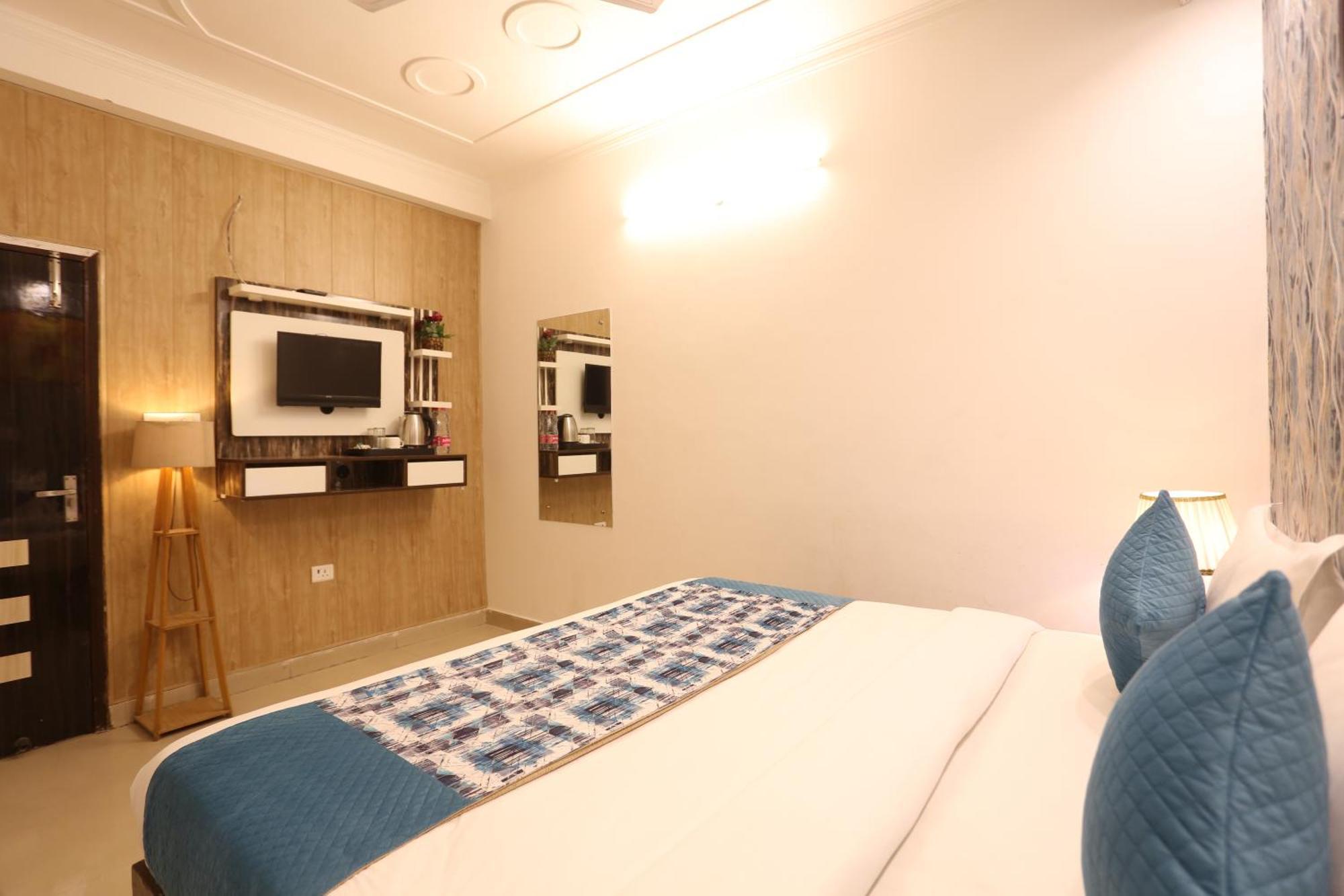 Backpackers - Ink Hotels Delhi Airport By Ss Group Új-Delhi Kültér fotó