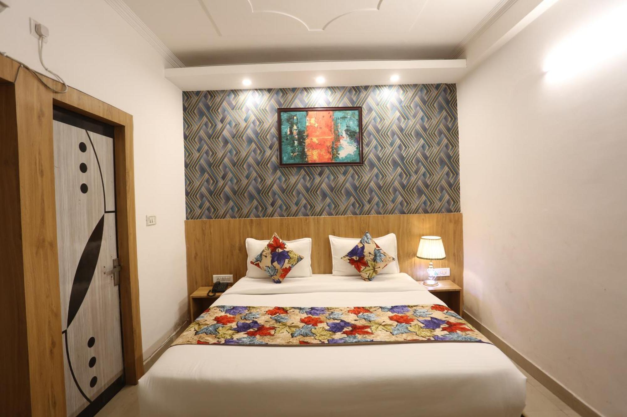 Backpackers - Ink Hotels Delhi Airport By Ss Group Új-Delhi Kültér fotó